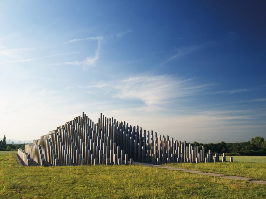 Foto des Kunstwerks Stangenpyramide